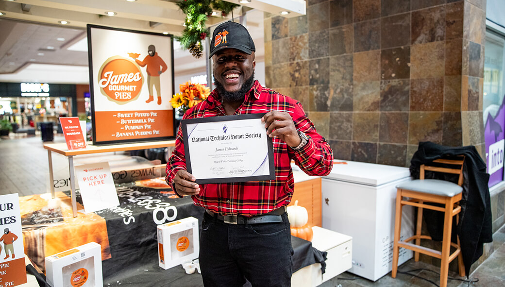 NTHS recipient with certificate